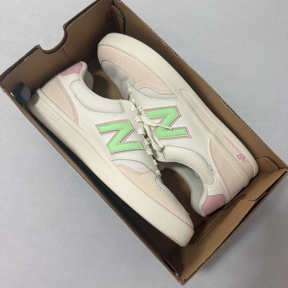 New Balance CT300 v3 Court Sneaker 10.5 Women’s - Picture 3 of 10